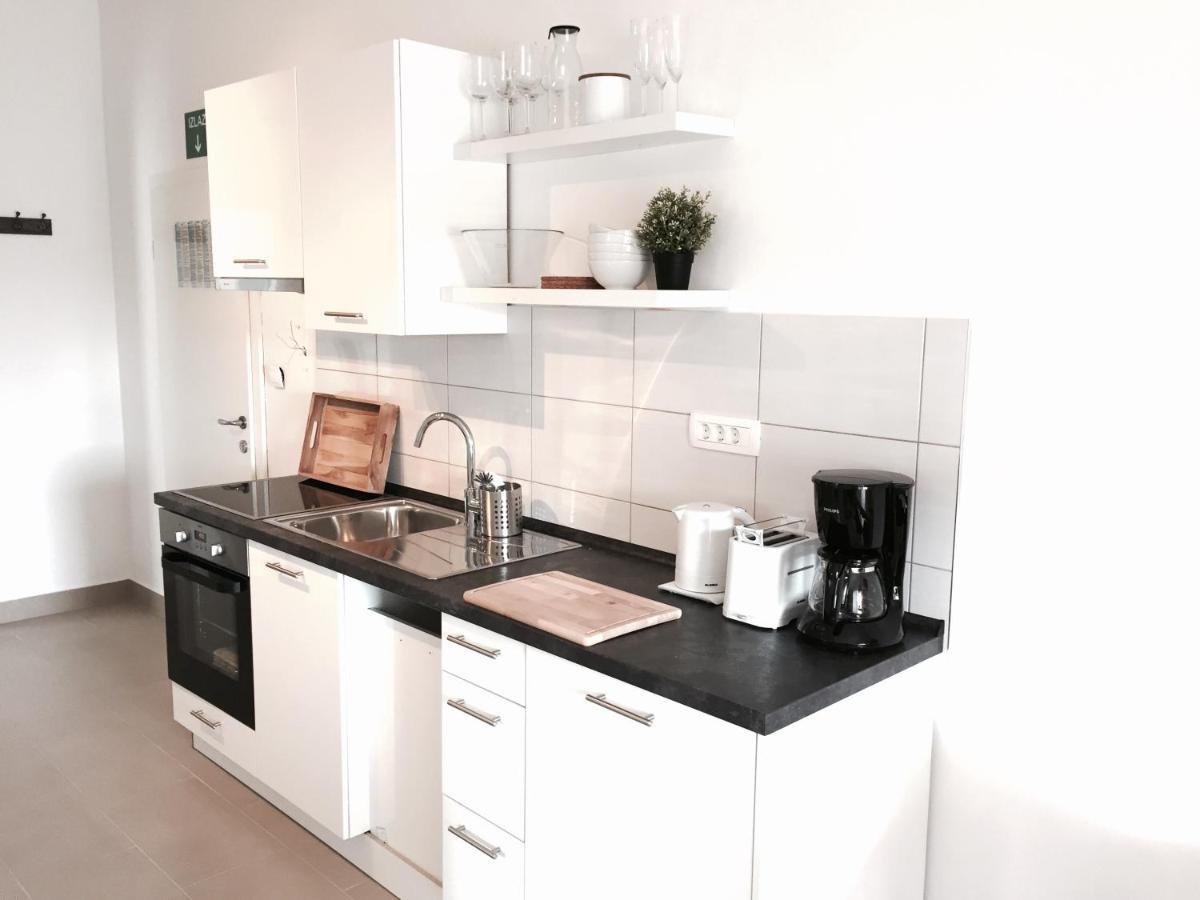 Apartmani Zivaljic Trogir Luaran gambar